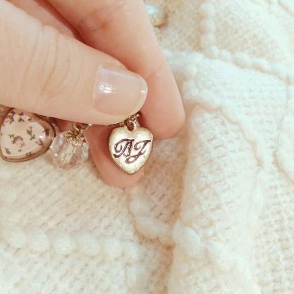 Vintage Betsey Johnson Charm Bracelet - Picture 4 of 6